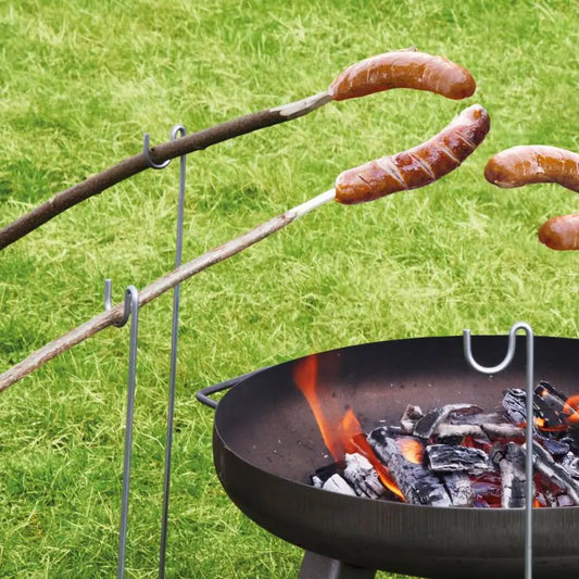 Grillspießhalter – Die praktische Halterung für deinen Feuerstock